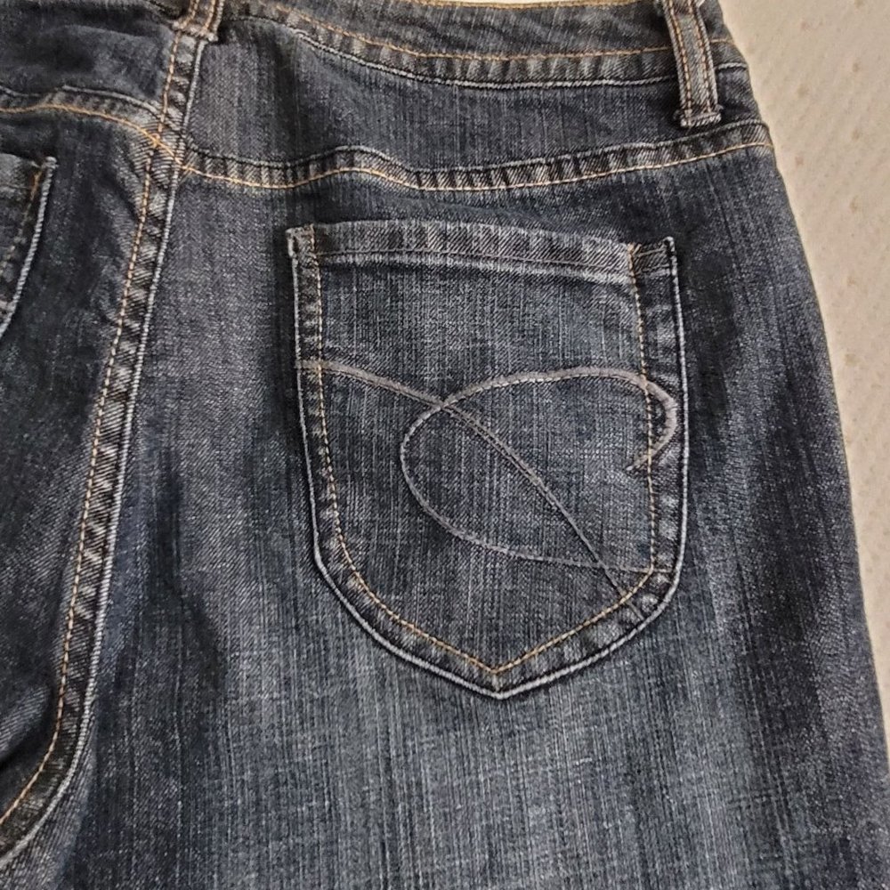 Chico's Platinum Women's Jeans Size .5 Reg (6 Small) - Picture 7 of 9